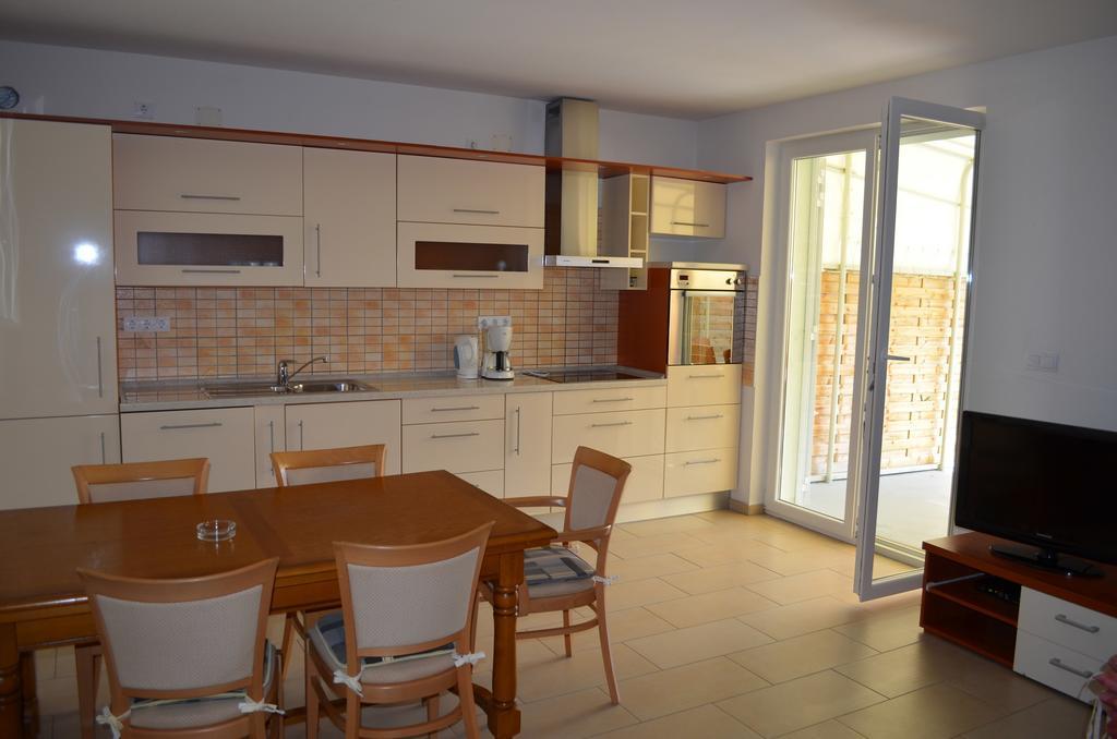 Apartments Buljan Baška Cameră foto